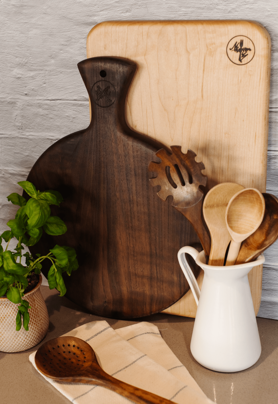Safest Cutting Board Materials for a Non-Toxic Kitchen - Mamma Mangia