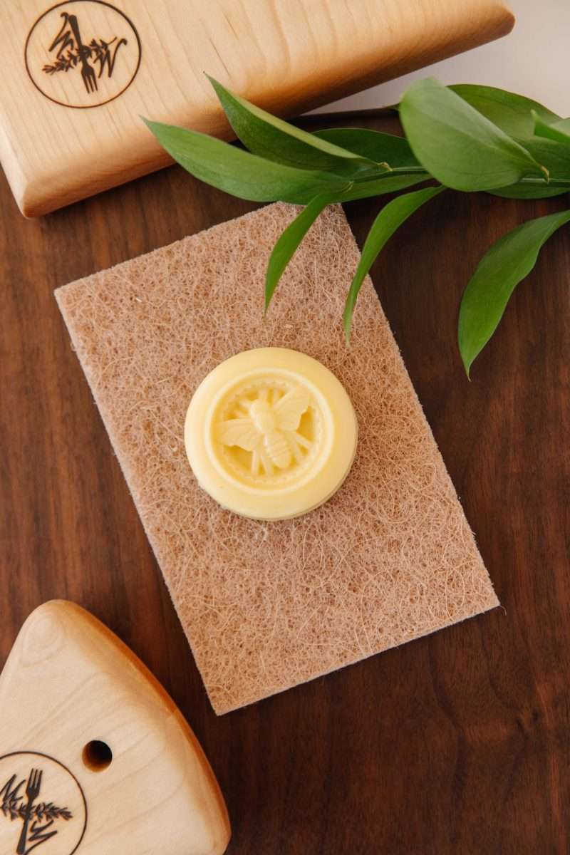 Wood Cutting Board Wax: Why It Matters and How to Use It - Mamma Mangia